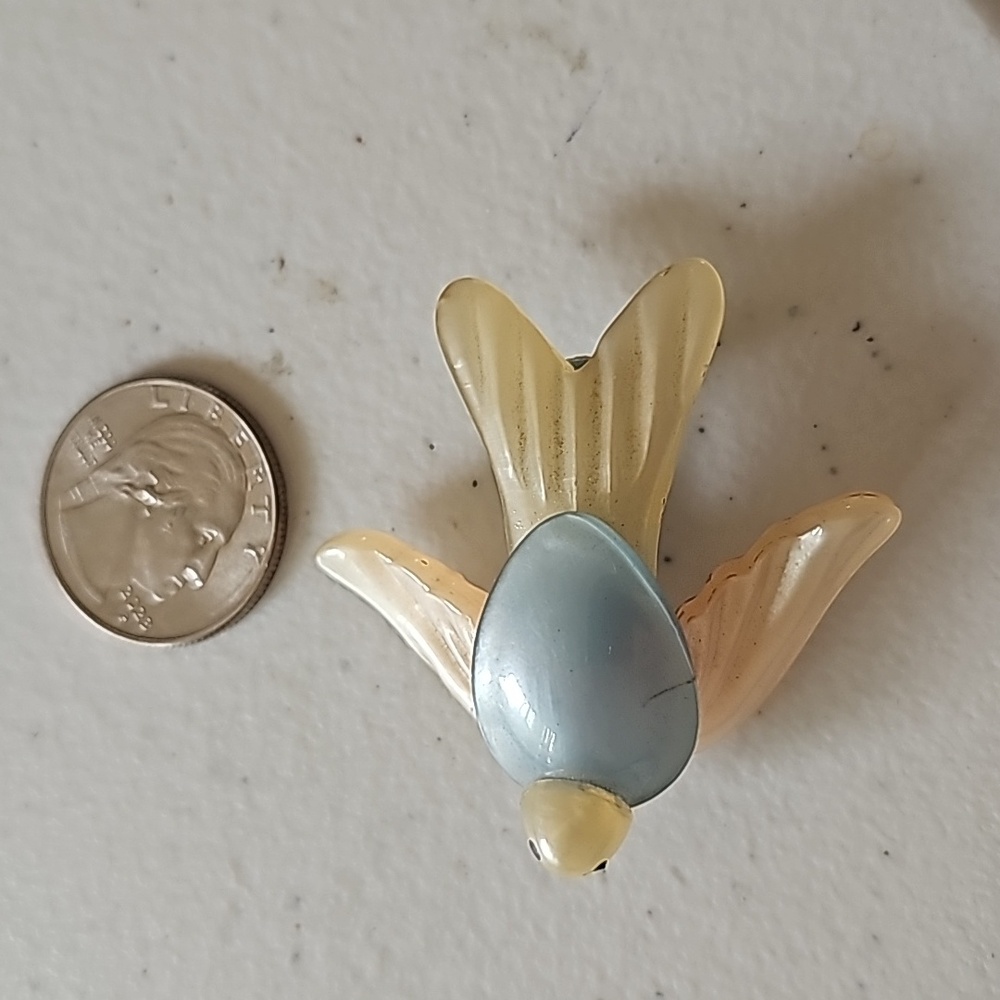 Vintage BIRD pin Brooch
